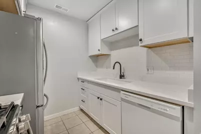 17 E 400 N #19, Bountiful, UT 84010 - Photo 4