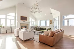 1742 E Ridge Point Dr S, Bountiful, UT 84010 - Photo 6