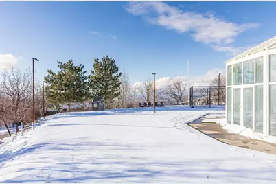 1742 E Ridge Point Dr S, Bountiful, UT 84010 - Photo 96