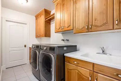 1742 E Ridge Point Dr S, Bountiful, UT 84010 - Photo 74