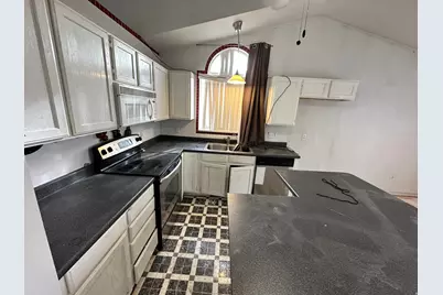 2003 W Apple Farms Rd S, West Valley, UT 84119 - Photo 4