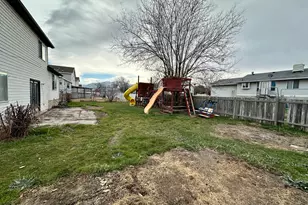 2003 W Apple Farms Rd S, West Valley, UT 84119 - Photo 32