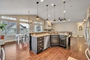 1091 W 2175 S, Syracuse, UT 84075 - Photo 8