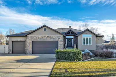 1091 W 2175 S, Syracuse, UT 84075 - Photo 2