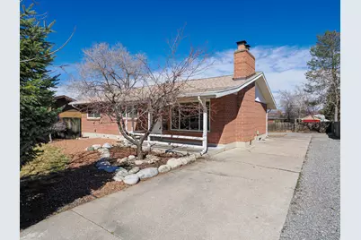 2425 E 6660 S, Cottonwood Heights, UT 84121 - Photo 4