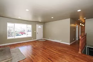 2425 E 6660 S, Cottonwood Heights, UT 84121 - Photo 6