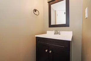 2425 E 6660 S, Cottonwood Heights, UT 84121 - Photo 40