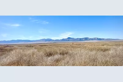 2174 N York Ln #5, Genola, UT 84655 - Photo 2