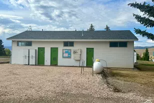 3083 S Breaker Dr, Garden City, UT 84028 - Photo 36