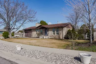 5867 S Jonquil Dr W, Taylorsville, UT 84129 - Photo 2