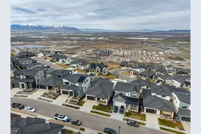 794 S Miller Ave, North Salt Lake, UT 84054 - Photo 4