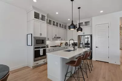 794 S Miller Ave, North Salt Lake, UT 84054 - Photo 20