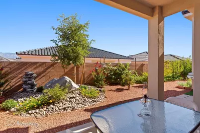 4698 W 3100 S, Hurricane, UT 84737 - Photo 18