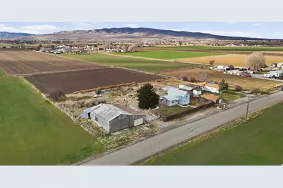 11515 N 4400 W, Tremonton, UT 84337 - Photo 2