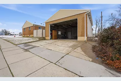 310 W 4675 S, Washington Terrace, UT 84405 - Photo 28