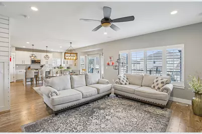 304 W Stillwater Dr S, Saratoga Springs, UT 84045 - Photo 4