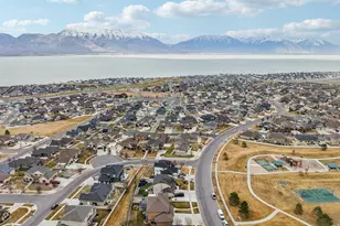 304 W Stillwater Dr S, Saratoga Springs, UT 84045 - Photo 42