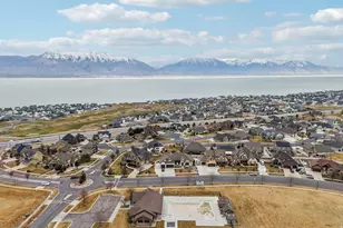 304 W Stillwater Dr S, Saratoga Springs, UT 84045 - Photo 44