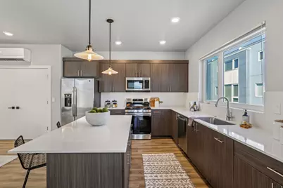 736 S 300 E #1A, Salt Lake City, UT 84111 - Photo 4