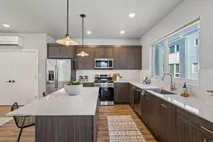 736 S 300 E, Salt Lake City, UT 84111 - Photo 4