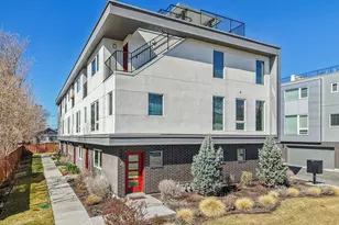 736 S 300 E, Salt Lake City, UT 84111 - Photo 2