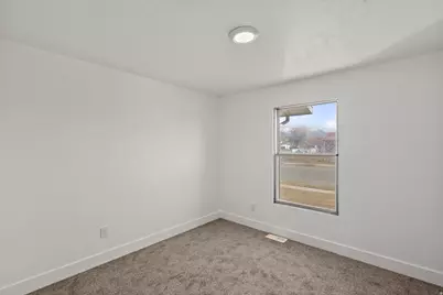 691 N 1250 W, Clearfield, UT 84015 - Photo 14