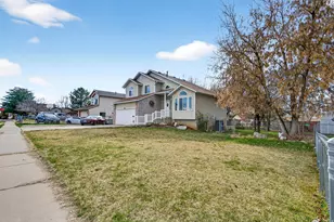 2627 N 1220 W, Clinton, UT 84015 - Photo 2