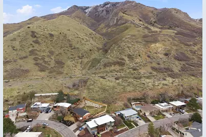3061 S Plateau Dr, Salt Lake City, UT 84109 - Photo 48