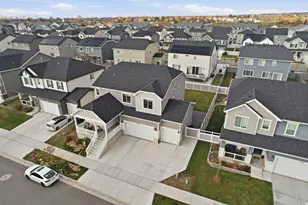 1976 W 850 N, Layton, UT 84041 - Photo 2