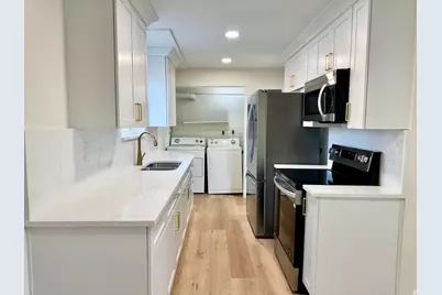 105 E Wilson Rd, North Salt Lake, UT 84054 - Photo 2