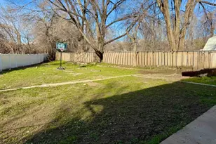 105 E Wilson Rd, North Salt Lake, UT 84054 - Photo 18