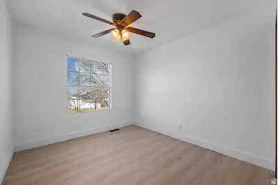 518 E 740 St N, Tooele, UT 84074 - Photo 10