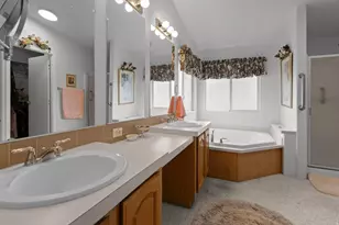 2600 N Hill Field Rd, Layton, UT 84041 - Photo 20