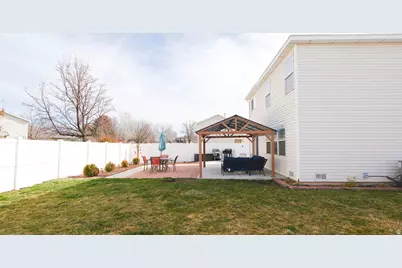 80 E 850 S, Layton, UT 84041 - Photo 30