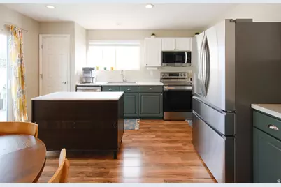 80 E 850 S, Layton, UT 84041 - Photo 6