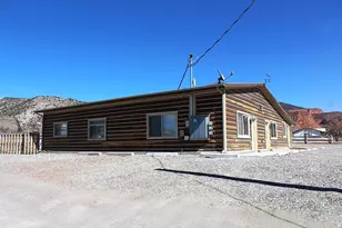 209 E 100 S, Bicknell, UT 84715 - Photo 22
