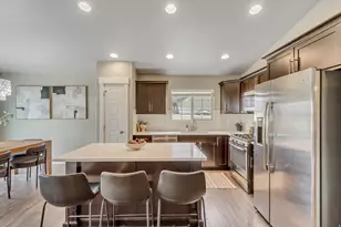 2712 N Park View Ct, Lehi, UT 84043 - Photo 2