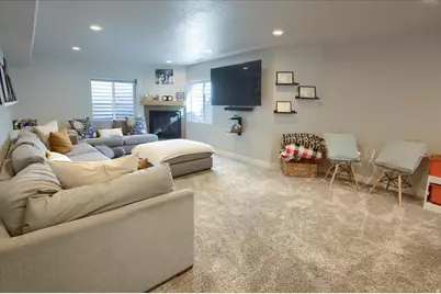 263 S Sunburst Dr W, Layton, UT 84041 - Photo 16