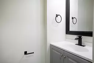 36 W Marquette Dr, Midvale, UT 84047 - Photo 8