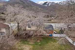 2569 N 2900 E, Layton, UT 84040 - Photo 32