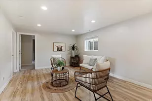 2569 N 2900 E, Layton, UT 84040 - Photo 24