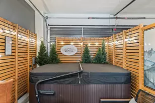 765 N 400 W, Salt Lake City, UT 84103 - Photo 36