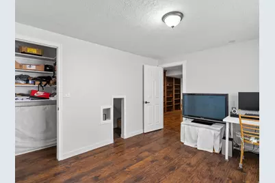 512 W 1450 N, Orem, UT 84057 - Photo 20