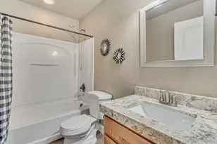 10619 S Oquirrh Lake Rd W, South Jordan, UT 84009 - Photo 18