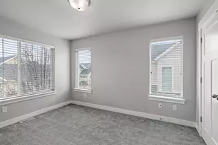 12702 S City Heights Dr W, Riverton, UT 84065 - Photo 20