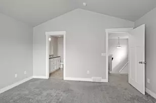 12702 S City Heights Dr W, Riverton, UT 84065 - Photo 14