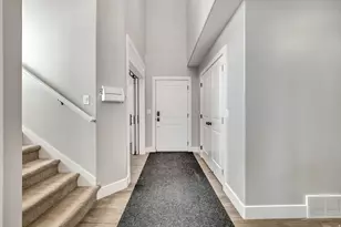 8223 S 1000 E, Sandy, UT 84094 - Photo 4