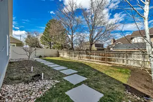 8223 S 1000 E, Sandy, UT 84094 - Photo 36