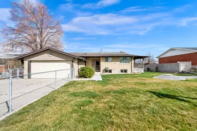 4535 S Driftwood Dr W, Taylorsville, UT 84123 - Photo 2