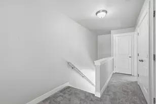 1041 W Painted Horse Ln, Bluffdale, UT 84065 - Photo 14